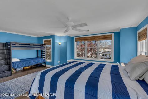 323 E Main Street Manasquan NJ 08736