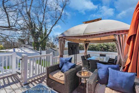 323 E Main Street Manasquan NJ 08736