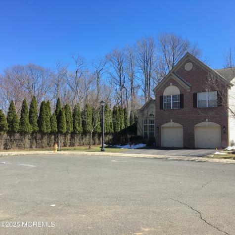44 Poplar Lane Holmdel NJ 07733