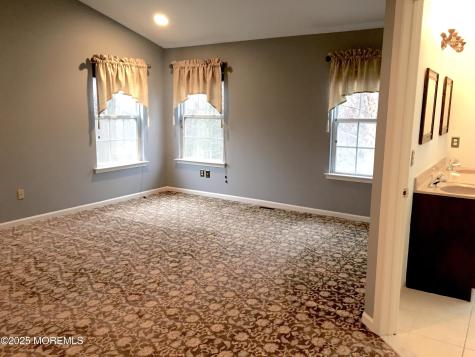 44 Poplar Lane Holmdel NJ 07733