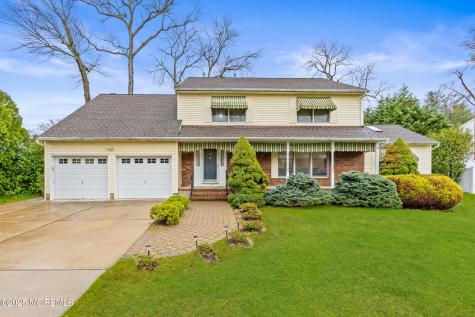 1709 Fanwood Street Oakhurst NJ 07755