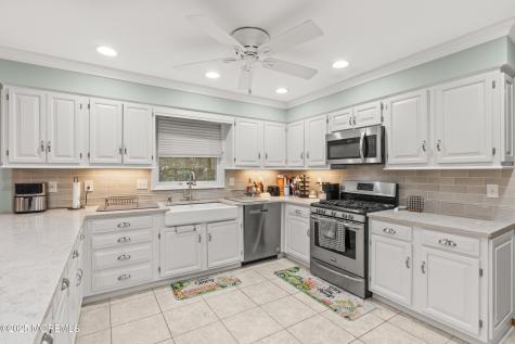1709 Fanwood Street Oakhurst NJ 07755