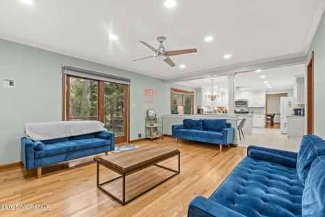 1709 Fanwood Street Oakhurst NJ 07755