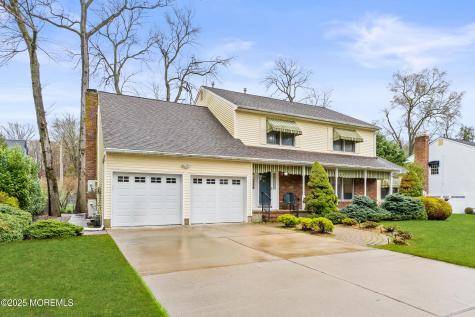 1709 Fanwood Street Oakhurst NJ 07755