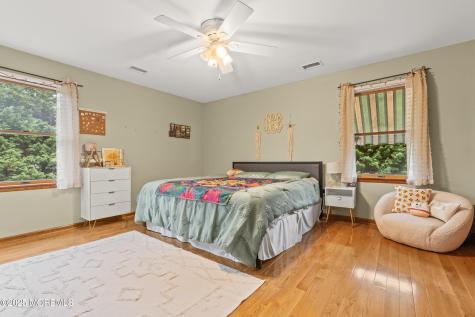 1709 Fanwood Street Oakhurst NJ 07755