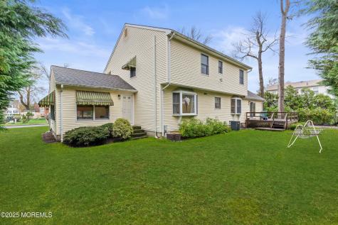 1709 Fanwood Street Oakhurst NJ 07755