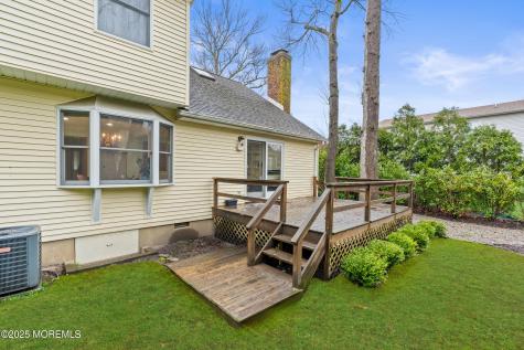 1709 Fanwood Street Oakhurst NJ 07755