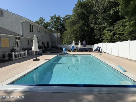 7 Harvard Court Oakhurst NJ 07755