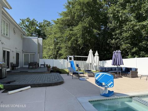 7 Harvard Court Oakhurst NJ 07755