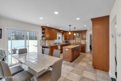 7 Harvard Court Oakhurst NJ 07755