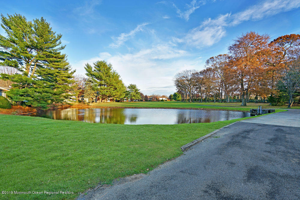 4 Rosewood Court Spring Lake Heights NJ 07762