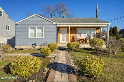 515 Stone Harbor Avenue Ocean Gate NJ 08740