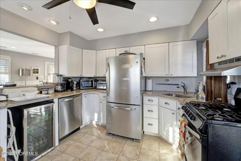 515 Stone Harbor Avenue Ocean Gate NJ 08740