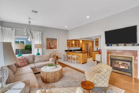 52 Morris Avenue Manasquan NJ 08736