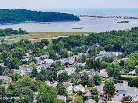 87 Avenue Of Two Rivers S Rumson NJ 07760