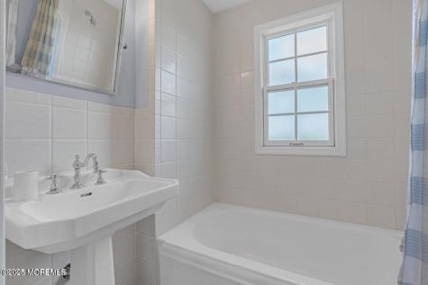 101 Neptune Place Sea Girt NJ 08750