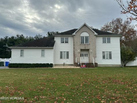 63 Jamestown Drive Eatontown NJ 07724