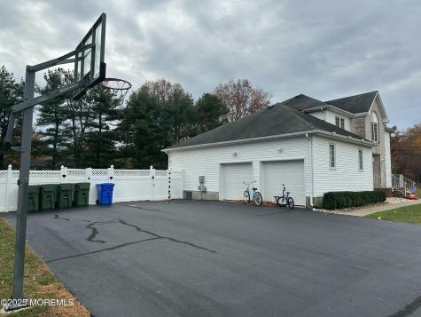 63 Jamestown Drive Eatontown NJ 07724