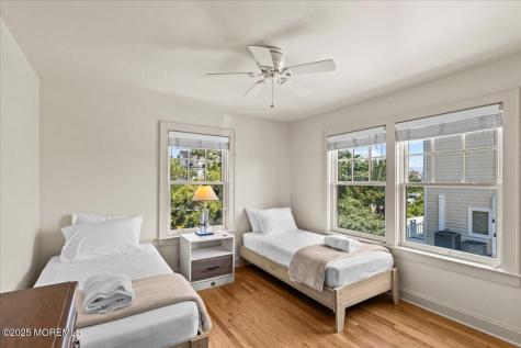 1043 Barnegat Lane Mantoloking NJ 08738