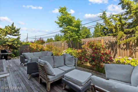1043 Barnegat Lane Mantoloking NJ 08738