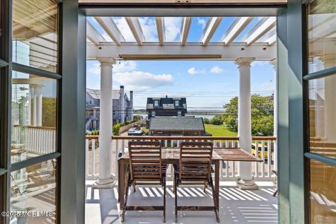 1043 Barnegat Lane Mantoloking NJ 08738