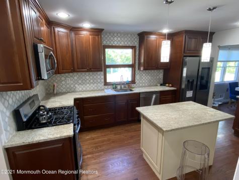 46 Heath Avenue Oakhurst NJ 07755
