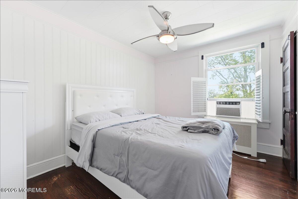 496 W Park Avenue Oakhurst NJ 07755