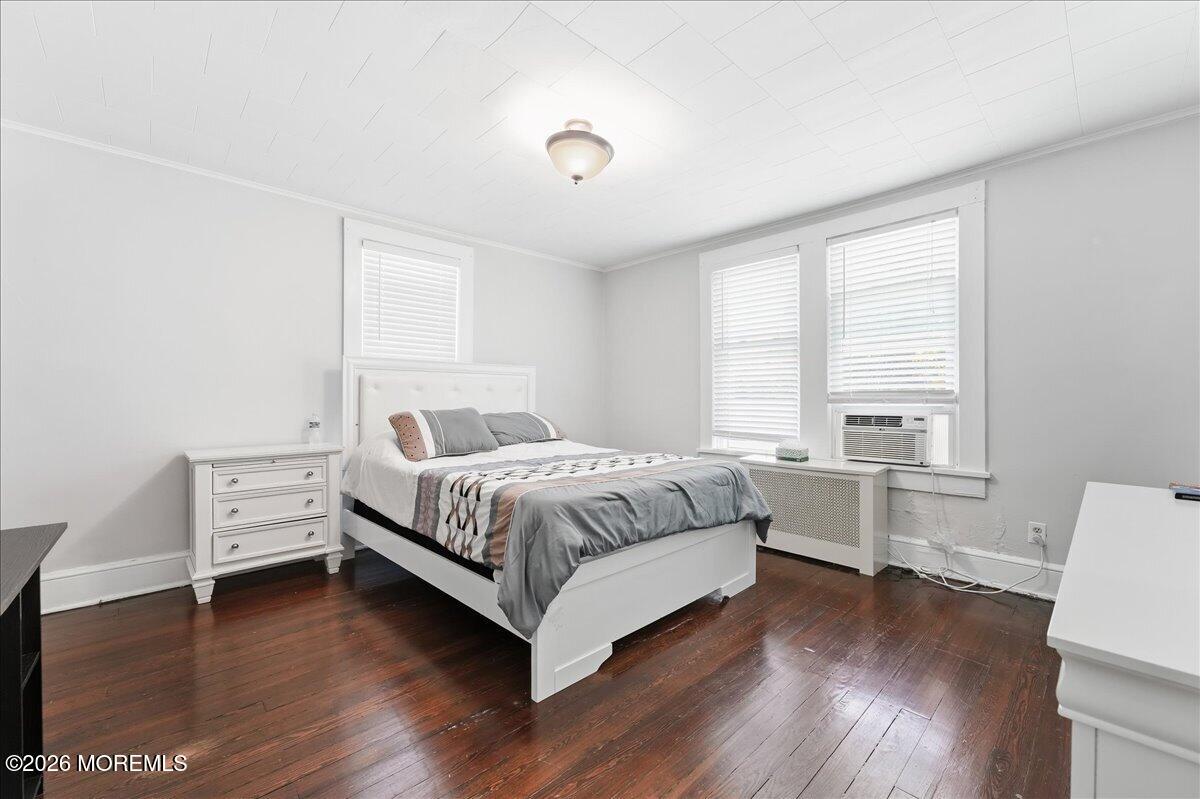 496 W Park Avenue Oakhurst NJ 07755