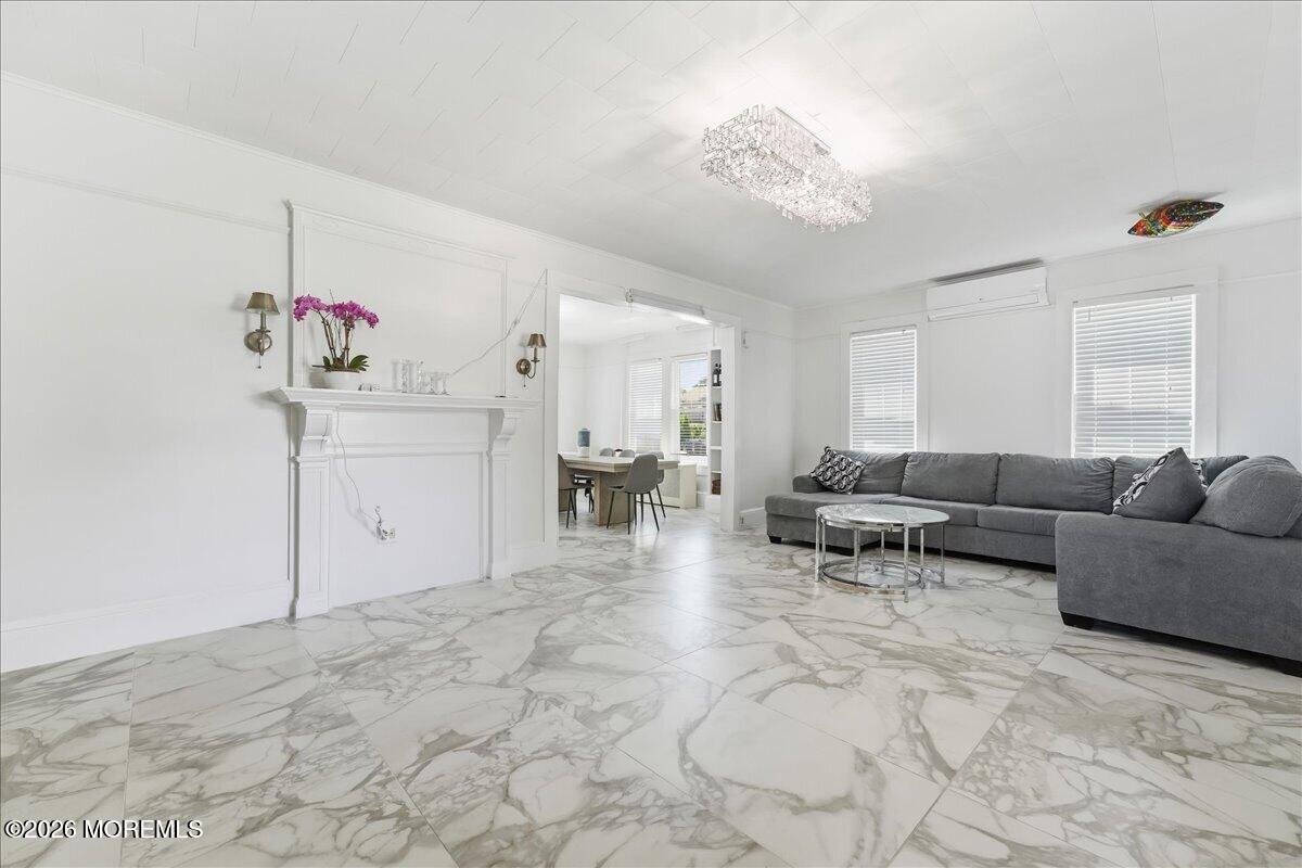 496 W Park Avenue Oakhurst NJ 07755