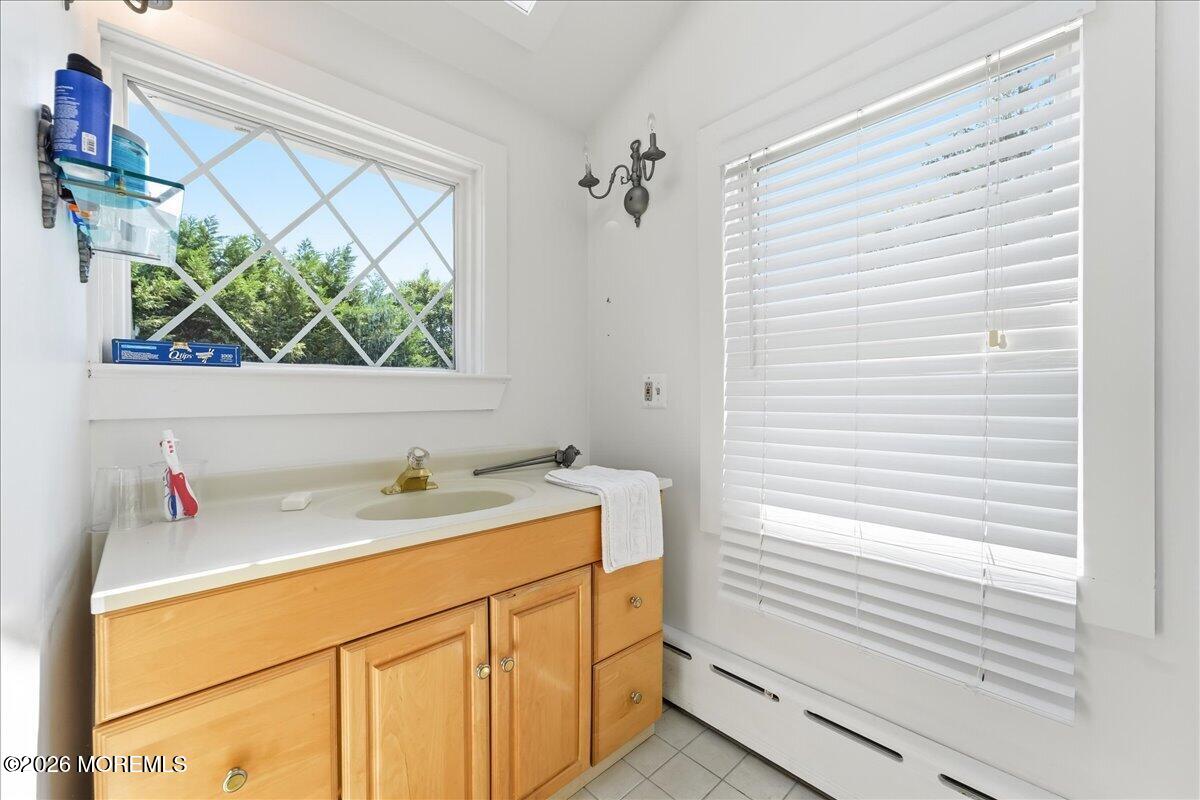 496 W Park Avenue Oakhurst NJ 07755
