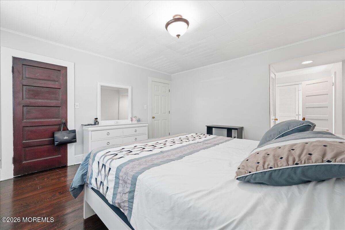 496 W Park Avenue Oakhurst NJ 07755