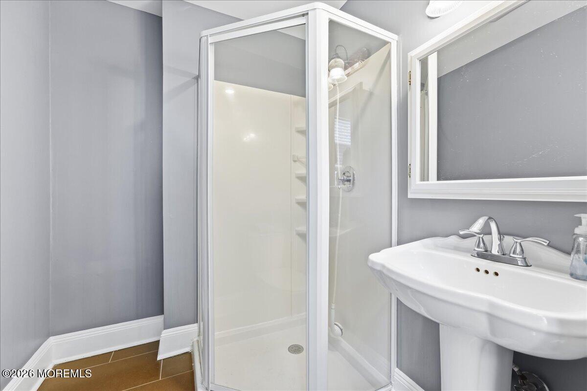 496 W Park Avenue Oakhurst NJ 07755