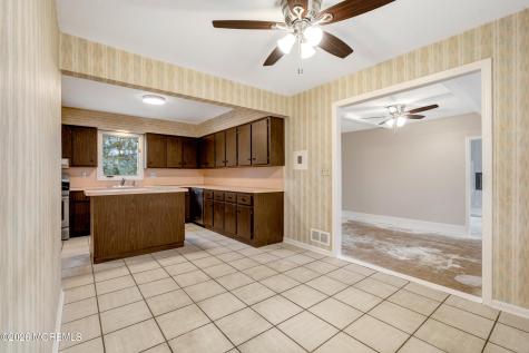 429 Lake Avenue Oakhurst NJ 07755