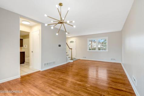 429 Lake Avenue Oakhurst NJ 07755