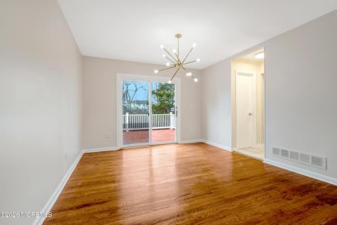 429 Lake Avenue Oakhurst NJ 07755