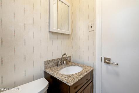429 Lake Avenue Oakhurst NJ 07755