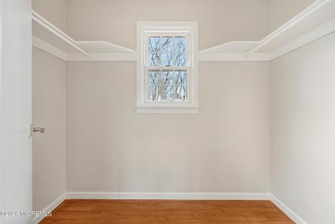 429 Lake Avenue Oakhurst NJ 07755