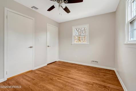 429 Lake Avenue Oakhurst NJ 07755