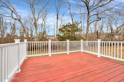 429 Lake Avenue Oakhurst NJ 07755