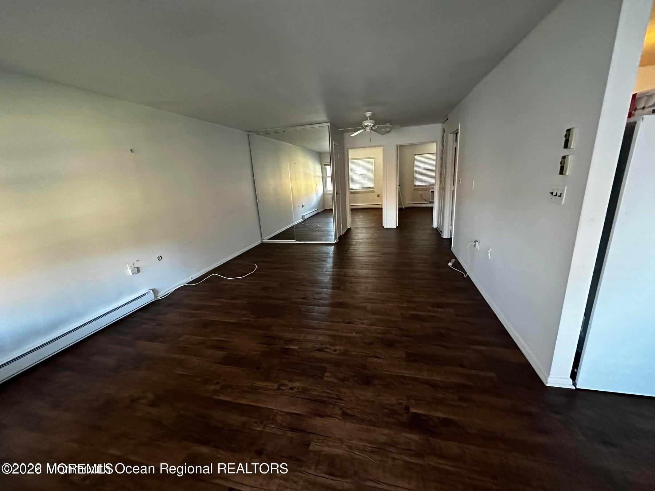 106 E Edinburgh Lane Lakewood NJ 08701