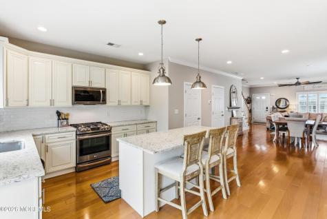 15 4th Street Highlands NJ 07732