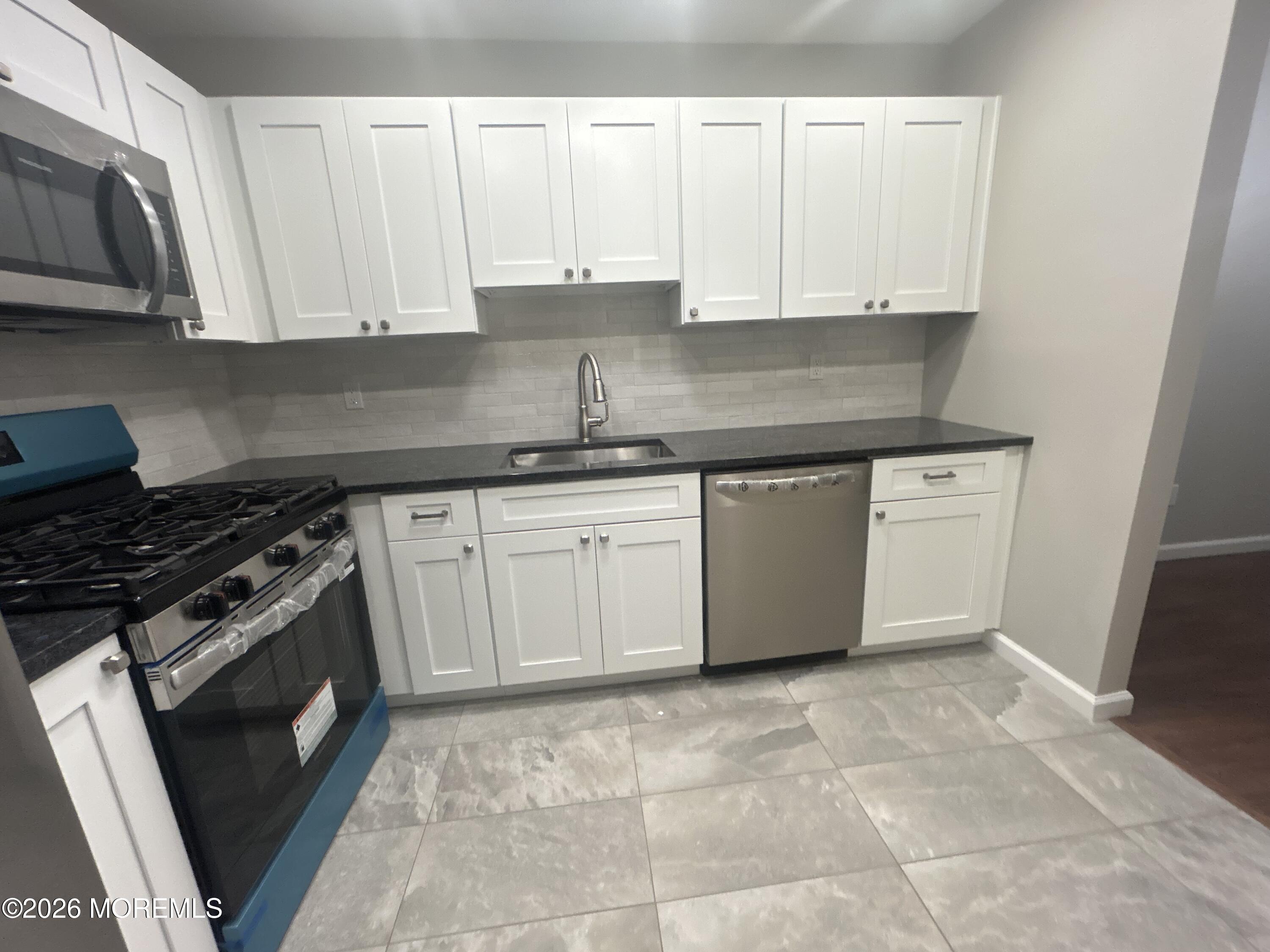 200 Daisy Court Jackson NJ 08527