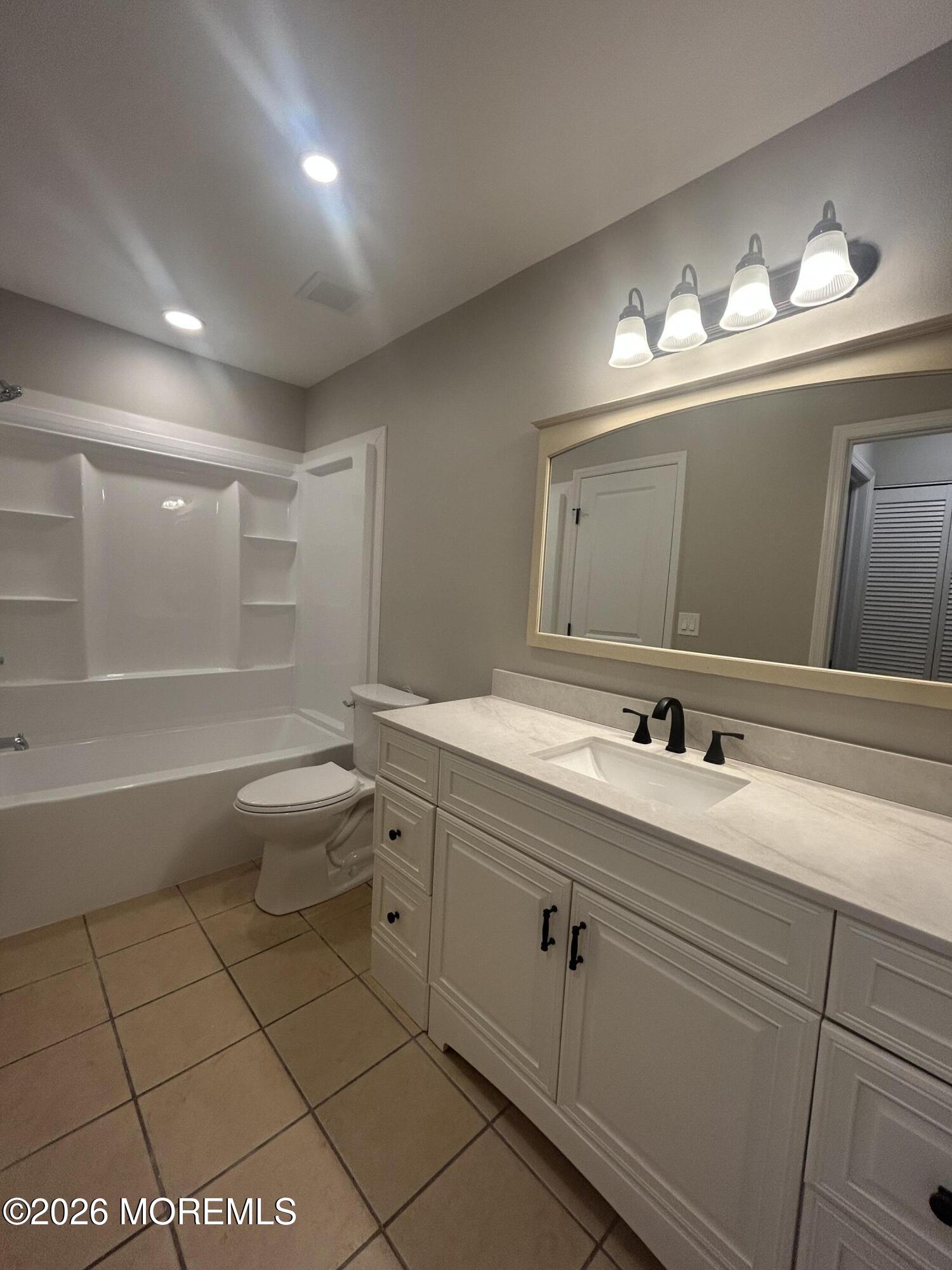 200 Daisy Court Jackson NJ 08527
