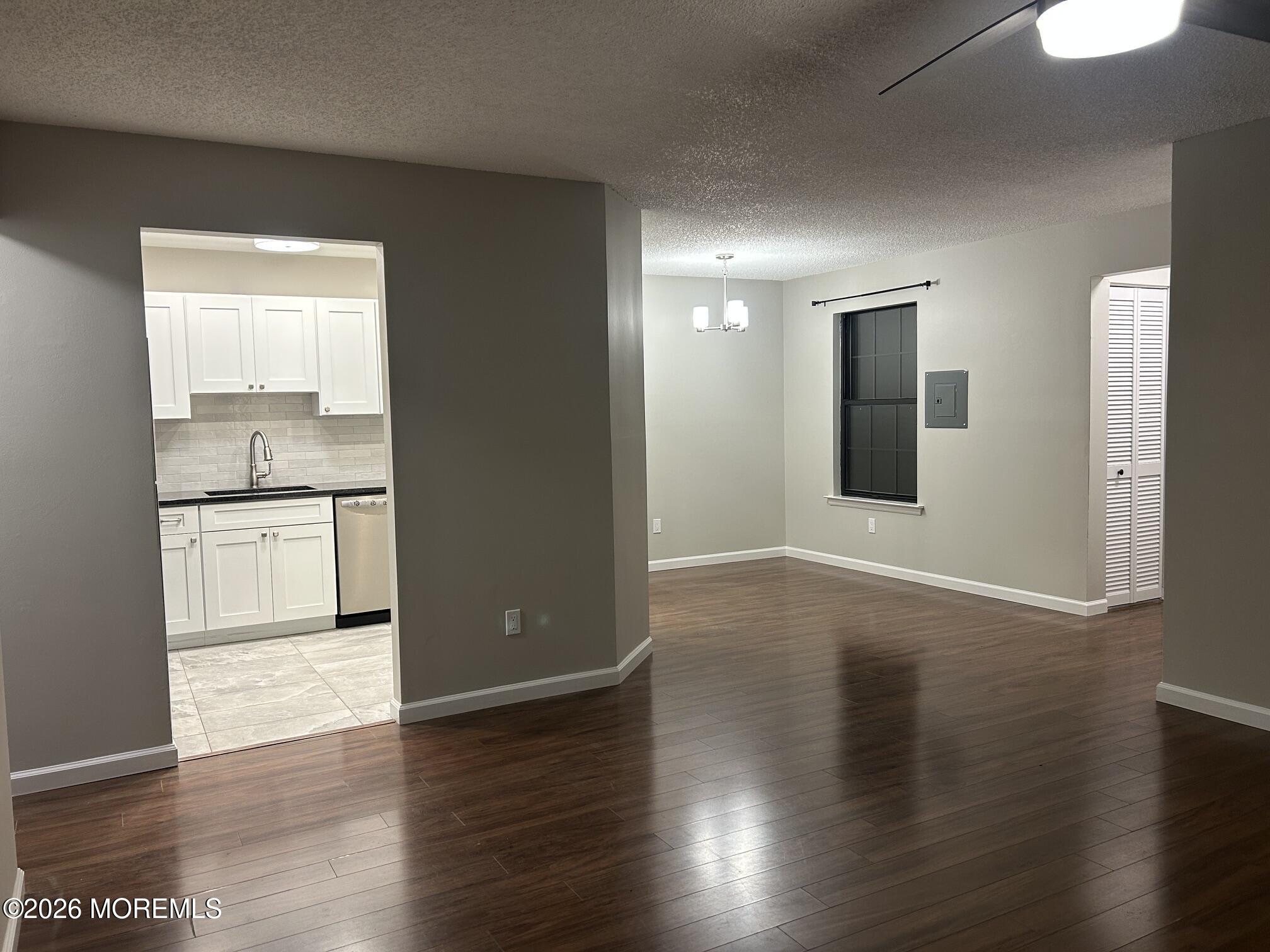 200 Daisy Court Jackson NJ 08527