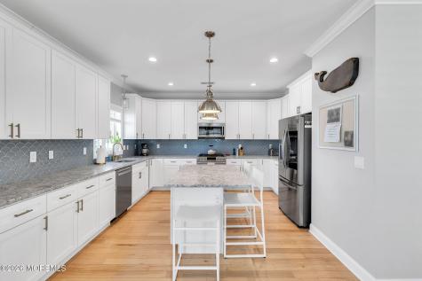 12 4th Street Highlands NJ 07732
