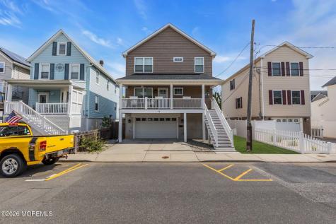 12 4th Street Highlands NJ 07732