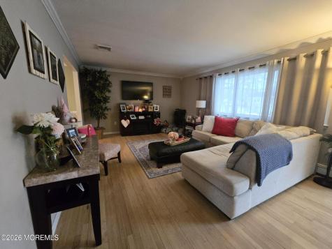 903 Bloomfield Avenue Ocean Twp NJ 07712