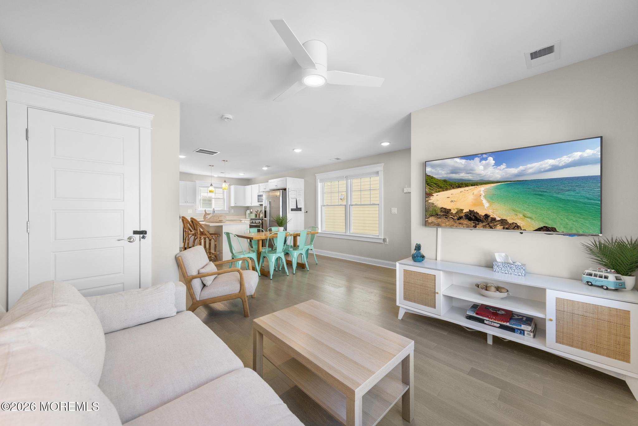 8 Shell Road Mantoloking NJ 08738
