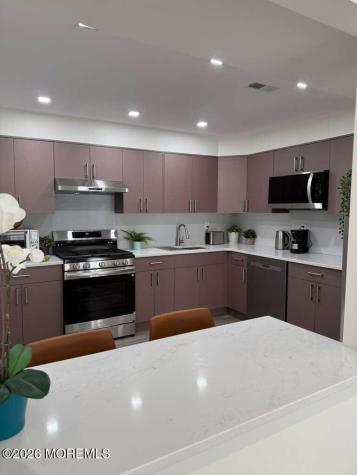 187 Tulip Lane Freehold NJ 07728