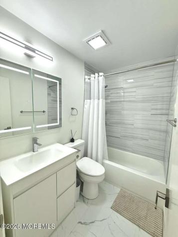 187 Tulip Lane Freehold NJ 07728